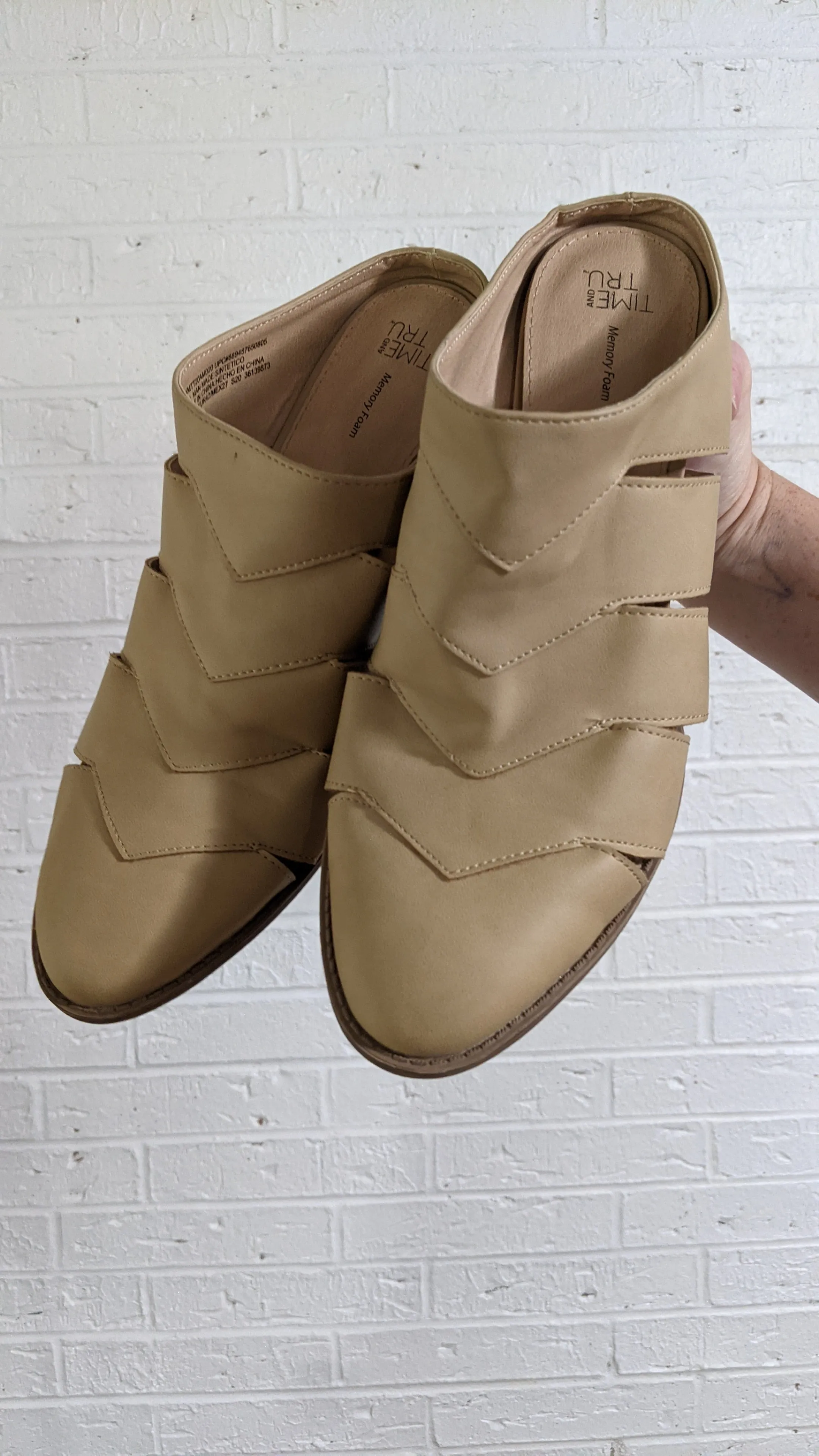 10 - Sandal Heel Mules