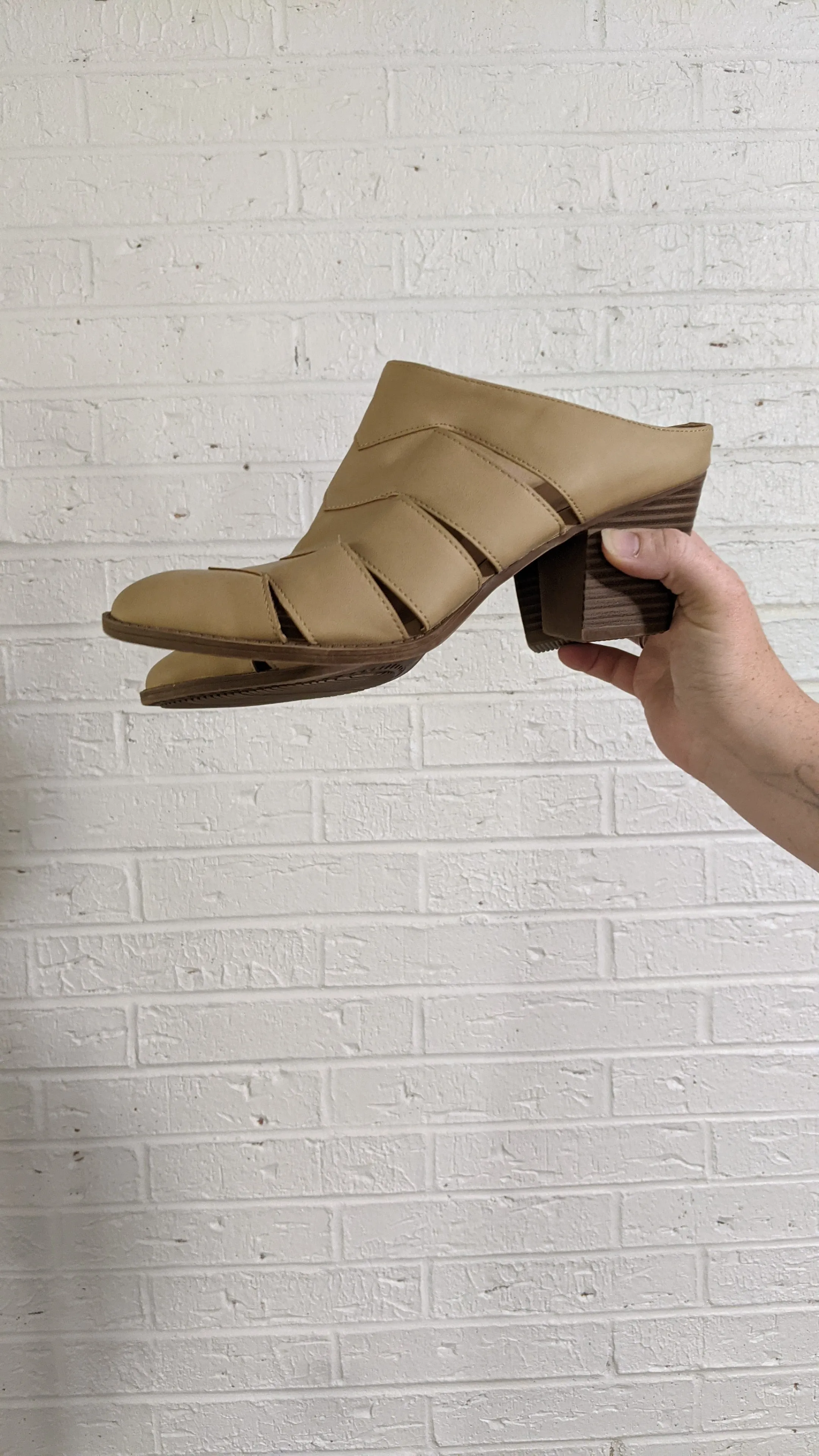 10 - Sandal Heel Mules