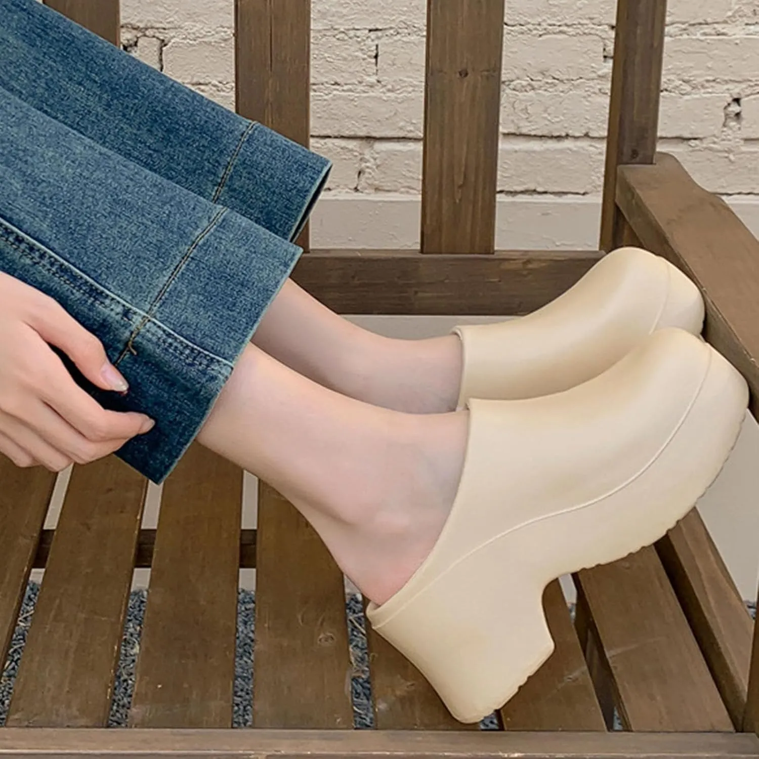 Womens Mules Closed Casual Outdoor Non Slip Sandals Slip On Clogs Block High Heel Backless Slippers with Arch Support