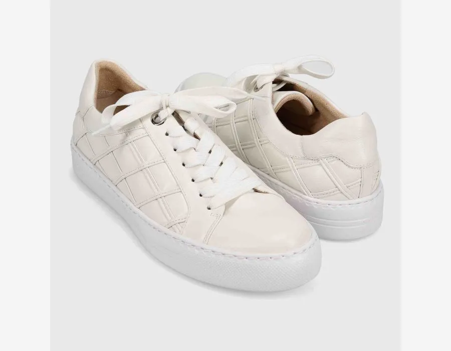 YASHI LEATHER TENNIS SHOE